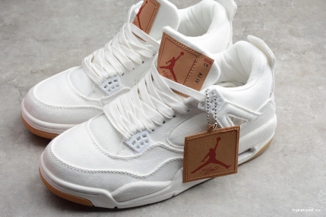 x 4 Air AO2571-100 Levi's 'White' Jordan 0614